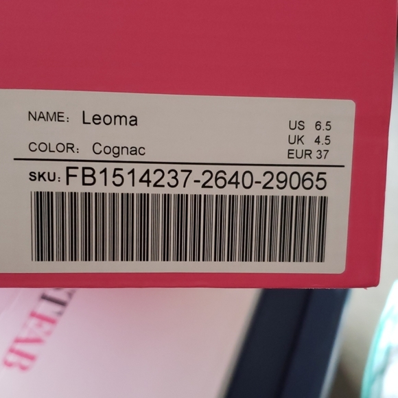 Boots - Picture 5 of 5